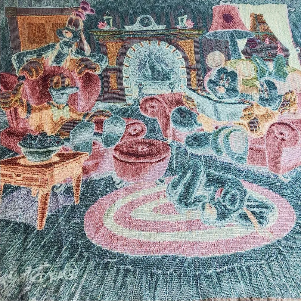 Walt Disney Holiday Christmas Tapestry Throw Blanket Mickey Minnie & Friends